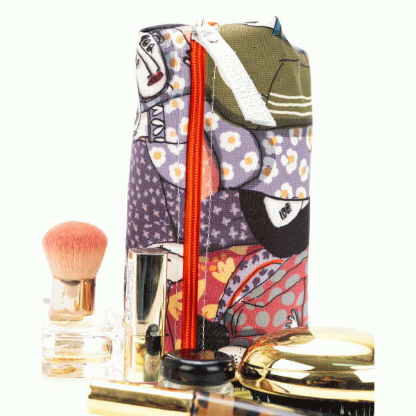 make-up bag12